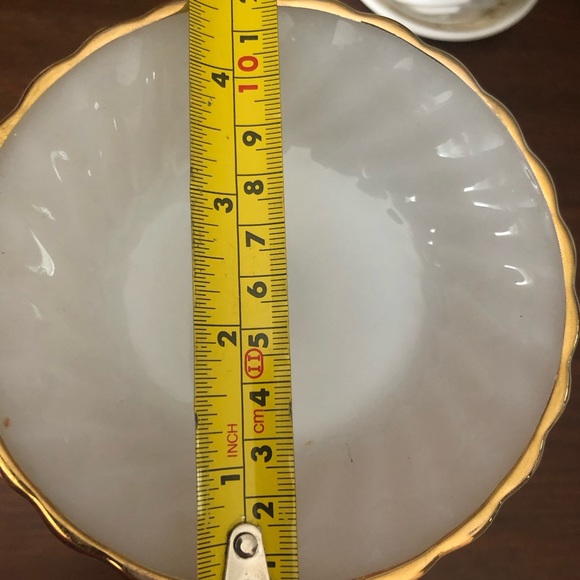 Pedestal Glass Bowl on Fine Marble Base - Picture 4 of 4